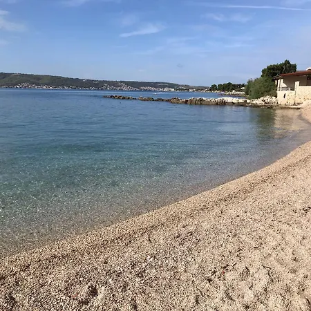 In Mari Ema Kaštela